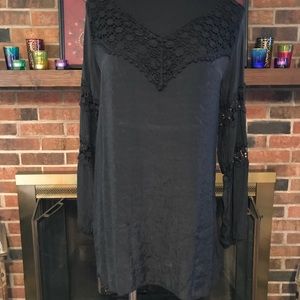 Black lace long sleeved top